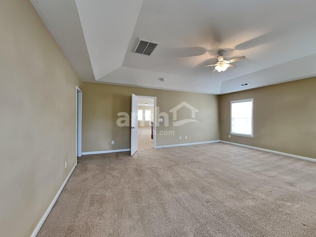 Building Photo - 2845 Roundleaf Ct
