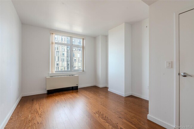 Building Photo - 40-26 College Point Blvd