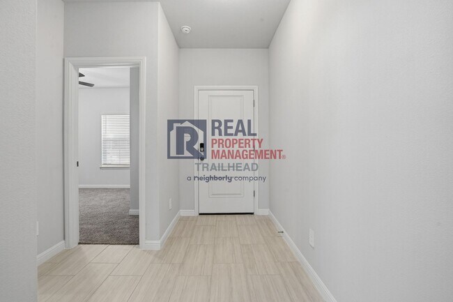 Building Photo - Inviting 4-Bedroom Layout with Flexible Living Areas