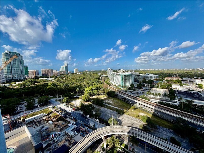 Building Photo - 60 SW 13th St