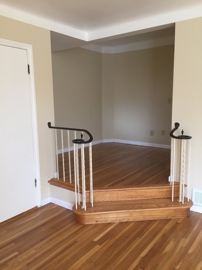 Kenwood 2302 Kenwood Blvd Toledo OH 43606 Apartment Finder