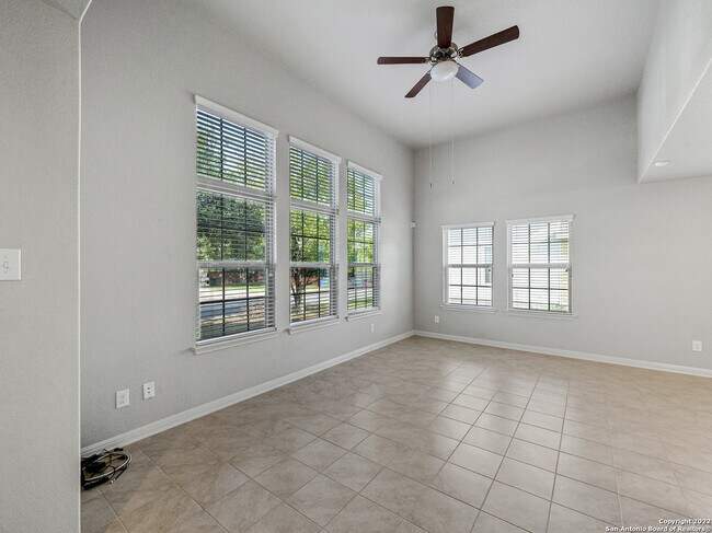 Building Photo - 130 Villa Grande