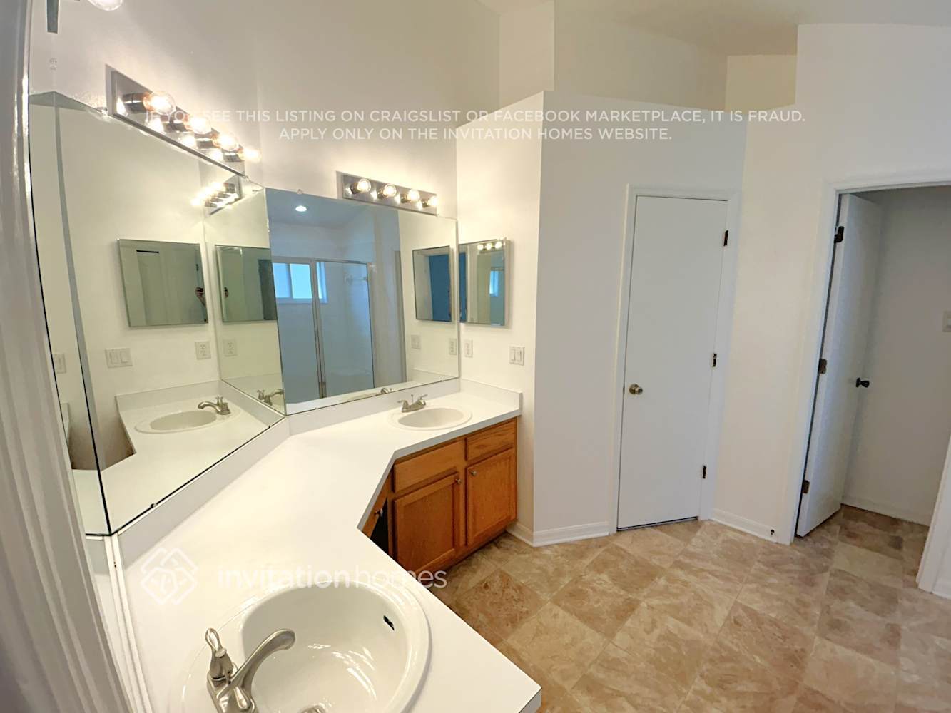 Building Photo - 909 Ridge Haven Dr