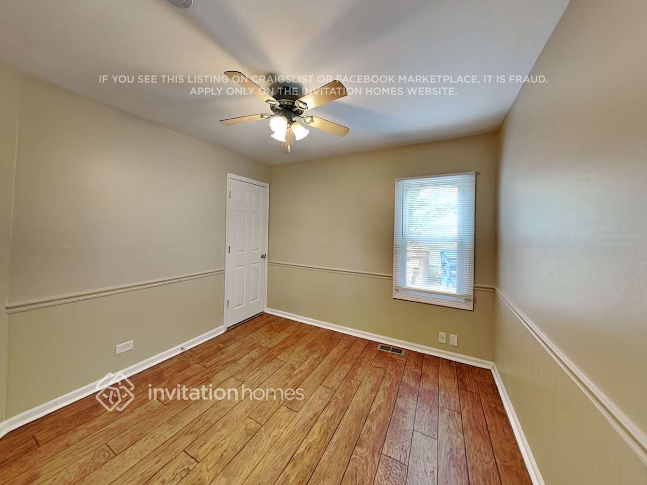 Building Photo - 9220 S 49th Ct