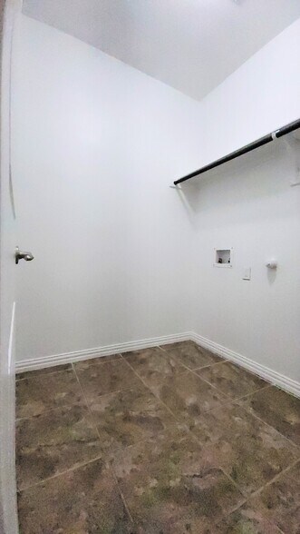 Building Photo - 1716 Jacona Trl