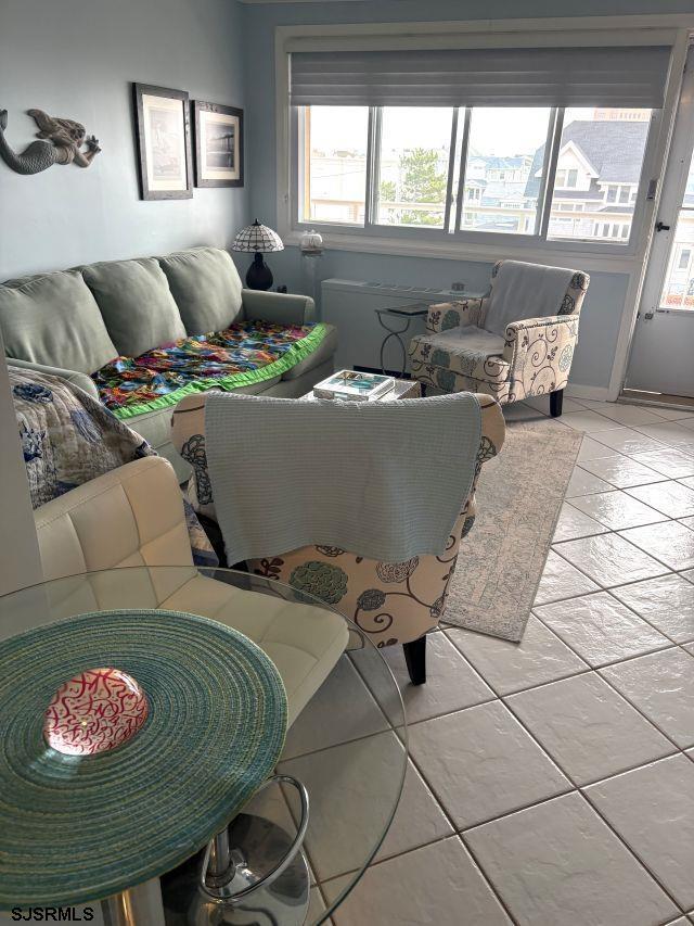 Building Photo - 6100 Boardwalk