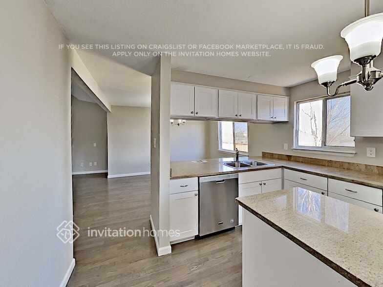 Building Photo - 12344 Glencoe St