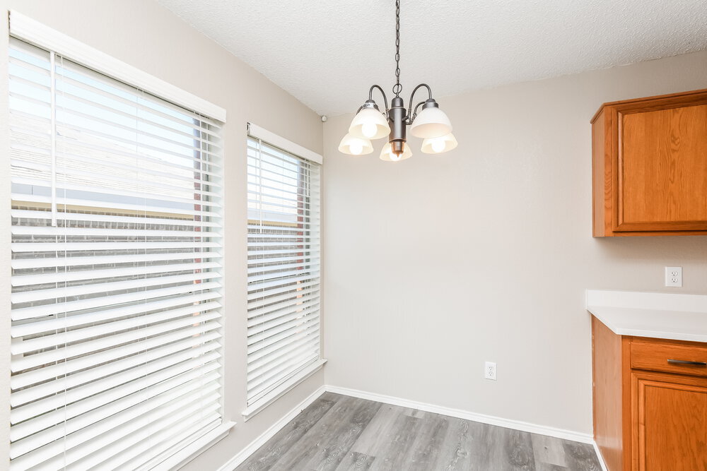 Building Photo - 2428 Ensenada Ln