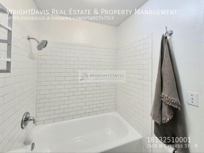 Building Photo - 2408 W Cypress St