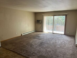 Building Photo - Affordable 1 bedroom apartment available now.