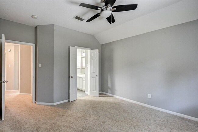 Building Photo - 182 N Millport Cir