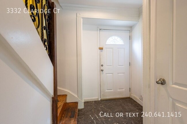 Building Photo - 3332 Claridge Ct