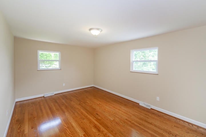 Bedroom 3 (available furnished with king bed) - 6917 Cresthill Dr