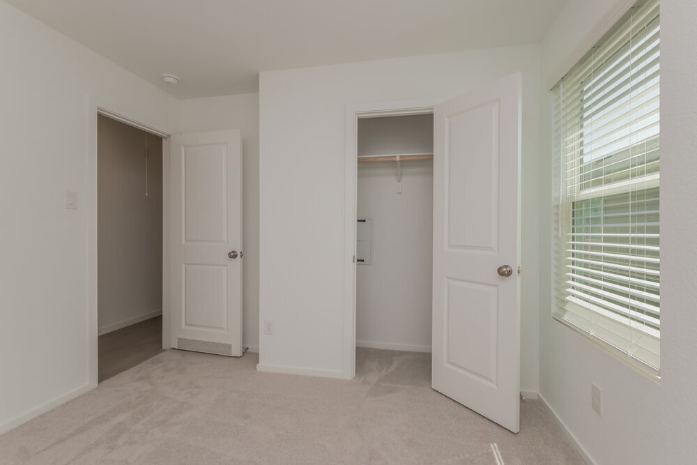 Building Photo - 613 Craven St