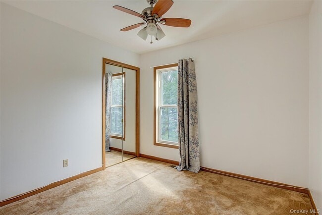 Building Photo - 41 Beechwood Ave