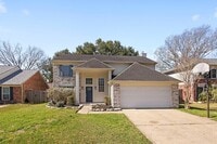 Building Photo - 22919 Garden Canyon Dr