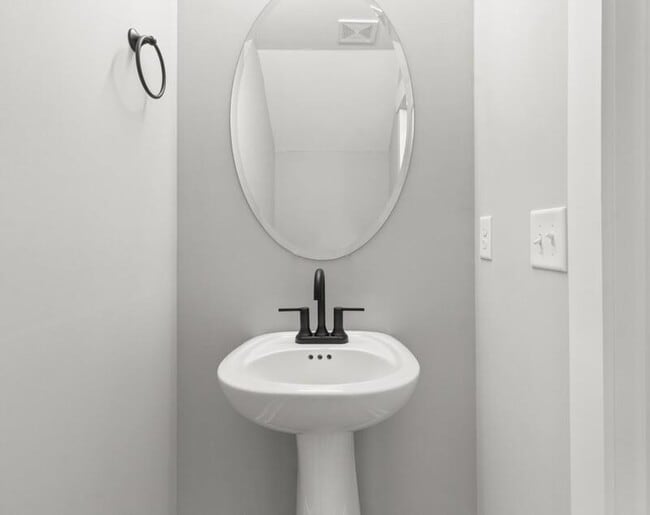 Building Photo - 504 Jonathan Wade Cir