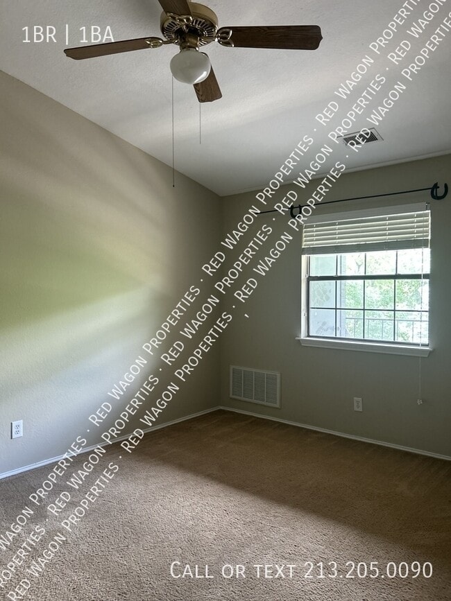 Building Photo - 4803 Hamilton Wolfe Rd