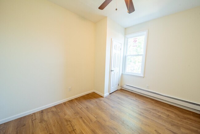 Building Photo - 7723 Bergenline Ave
