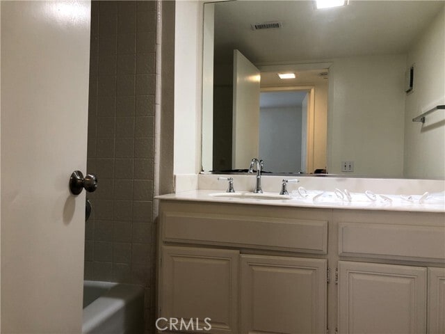 Building Photo - 25951 Orbita
