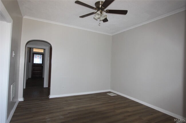 Building Photo - 4614 Cecil Pl