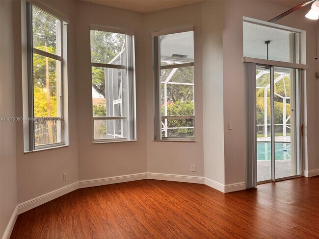 Building Photo - 5136 NW 99th Way