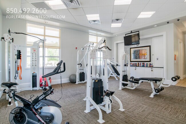 Building Photo - 645 Lost Key Dr