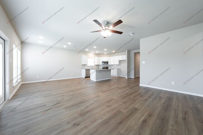 Building Photo - 5305 Friars Lp