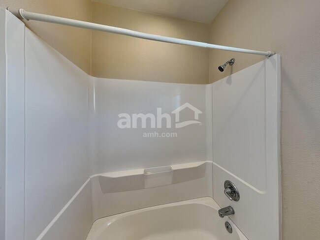 Building Photo - 2190 N 135th Dr