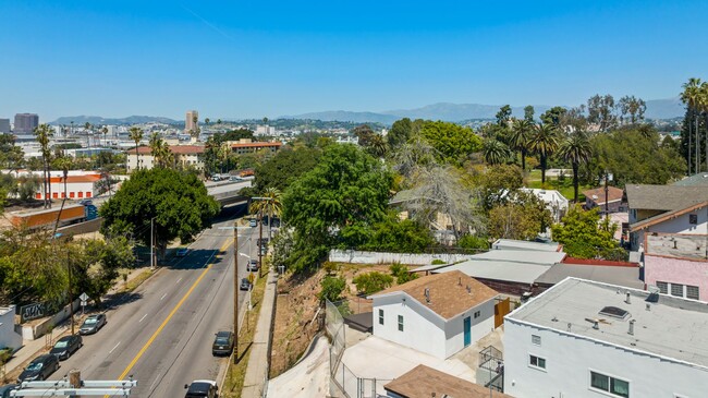 Building Photo - East LA duplex