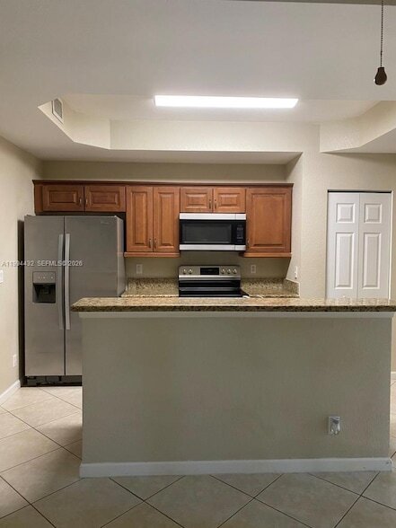 Building Photo - 2928 Hidden Hills Rd