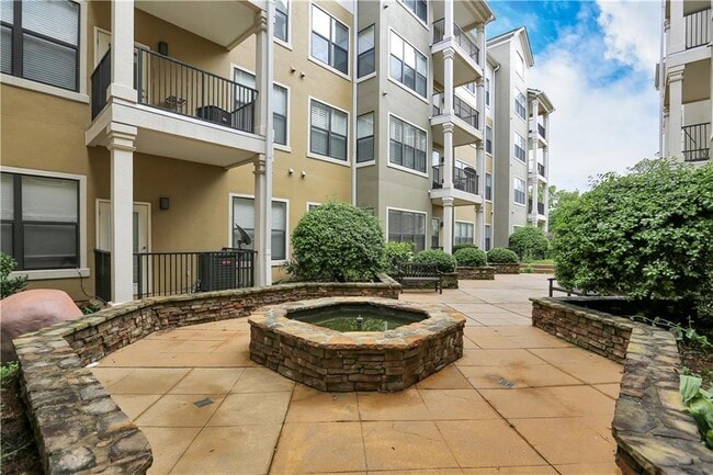 Building Photo - 799 Hammond Dr
