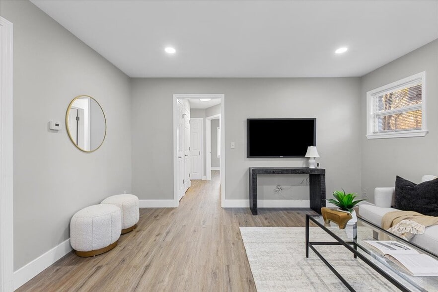 Building Photo - 16221 Santa Rosa Dr