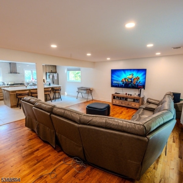 Building Photo - 647 Wyckoff Ave