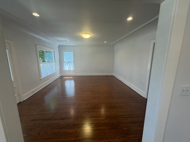 Main Living Room - 713 S Bronson Ave