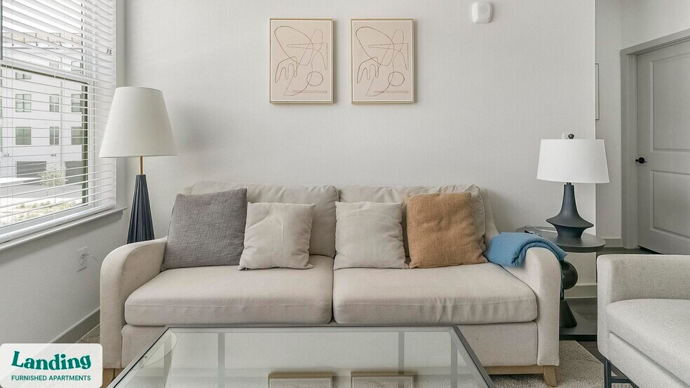 Building Photo - 91 Jensen Dr