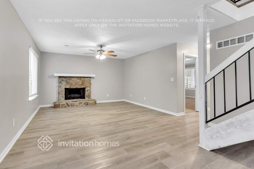 Building Photo - 6791 E Woodridge Pl