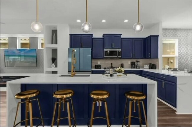 Building Photo - 4412 Acorn Ct