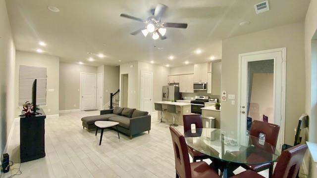 Building Photo - 3029 Hamilton St