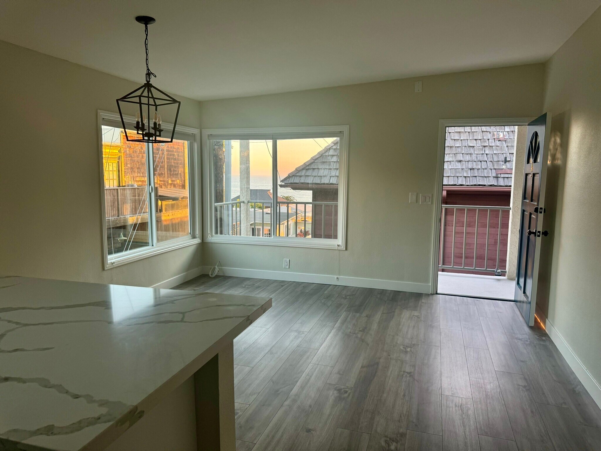 Building Photo - 31671 Seacove Dr