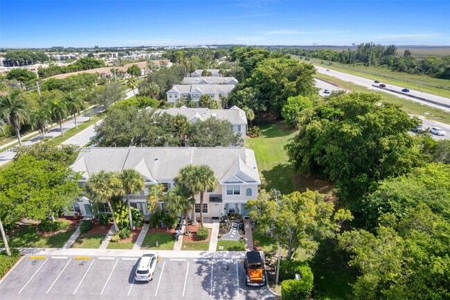 Building Photo - 11040 Light House Ct