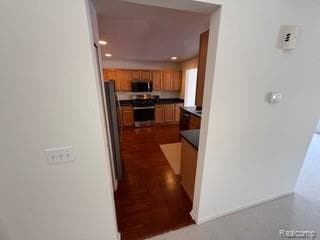 Building Photo - 149 S Vista