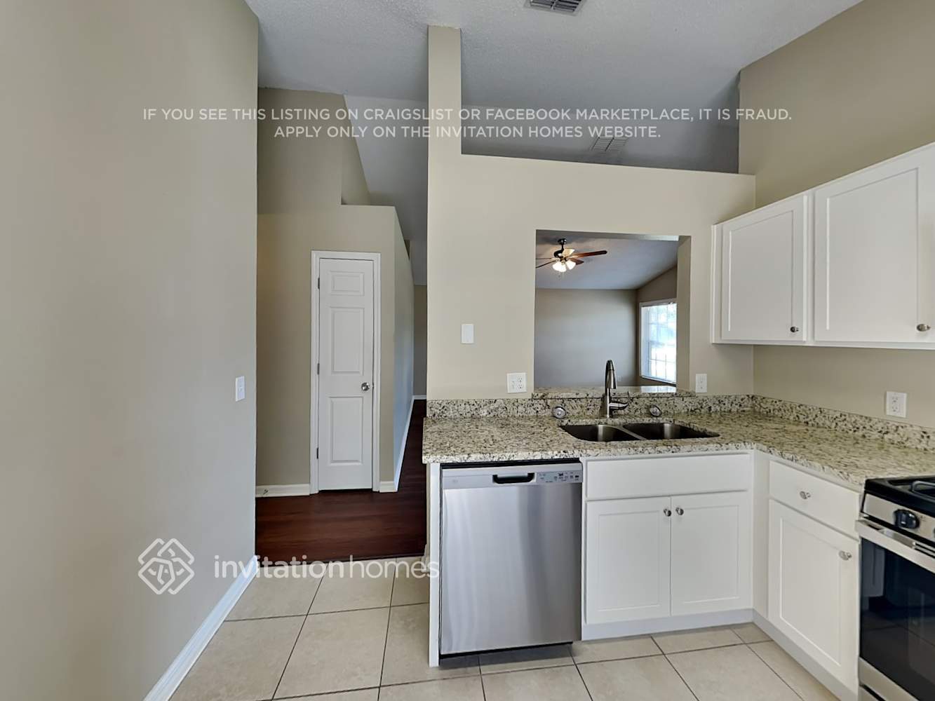 Building Photo - 2479 Sagemont Dr