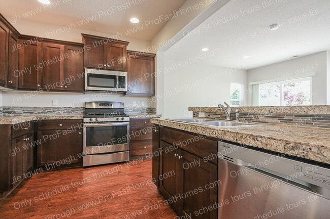 Building Photo - 6300 SE Imagine Way