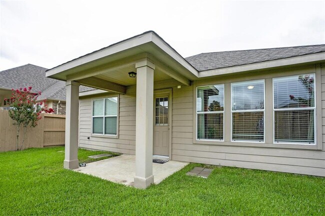 Building Photo - 11403 E Lake Gables Dr