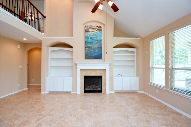 Building Photo - 30 Granite Path Pl