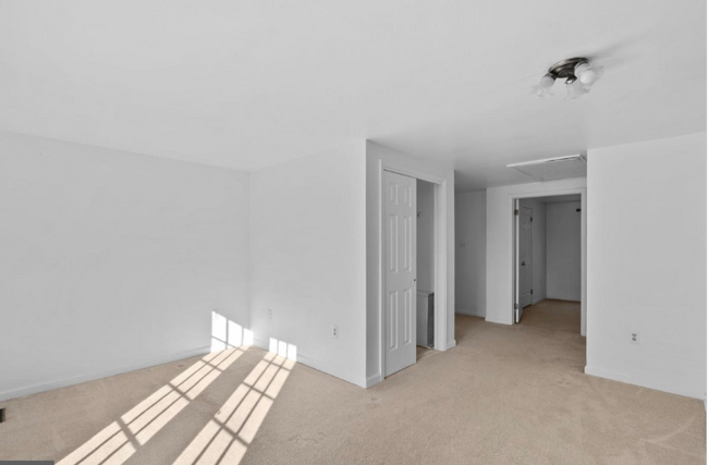 Building Photo - 00000 Folly Ln