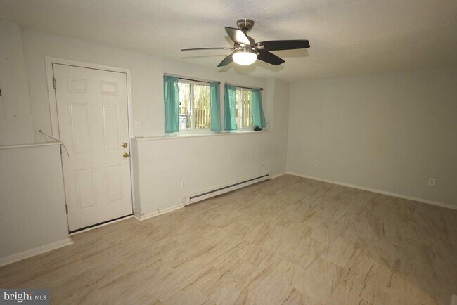 Building Photo - 5564 Caithness Ct