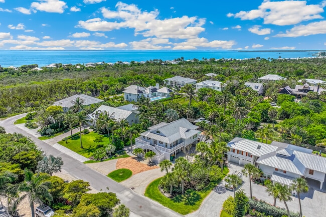 Building Photo - 360 Gasparilla St