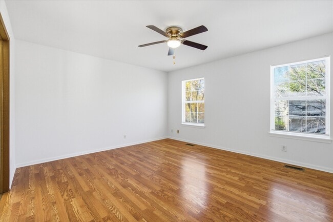 Building Photo - 22206 W Niagara Trail